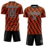 Benutzerdefiniertes schwarz-orange-weißes Sublimations-Fußballtrikot Benutzerdefiniertes schwarz-orange-weißes Sublimations-Fußballtrikot