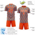 Benutzerdefiniertes orange-himmelblau-weißes Sublimations-Fußballtrikot Benutzerdefiniertes orange-himmelblau-weißes Sublimations-Fußballtrikot